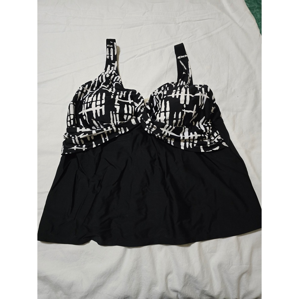 Merona Women's Black White Print Tankini Swim‎ Top Plus Size 24W /0342